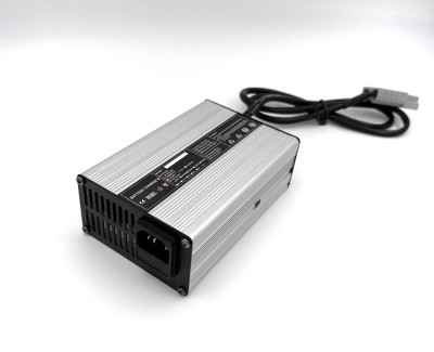 Зарядное устройство 12,6В 6A (3S Li-Ion) DL-120W-12