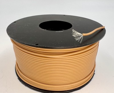 На катушке Медный провод 24AWG 100м 0,2 кв.мм (40*0,08мм) (оранжевый, UL3135) LFW-24O в мягкой силиконовой изоляции