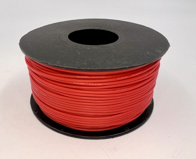 На катушке Медный провод 24AWG 100м 0,2 кв.мм (40*0,08мм) (красный, UL3135) LFW-24R в мягкой силиконовой изоляции