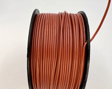На катушке Медный провод 24AWG 100м 0,2 кв.мм (40*0,08мм) (коричневый, UL3135) LFW-24Br в мягкой силиконовой изоляции