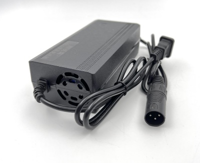 Зарядное устройство 25,2В 5А (6S Li-Ion) XLR 3pin