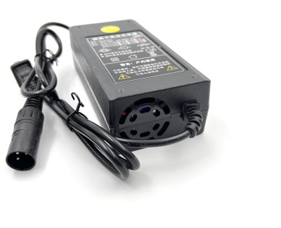 Зарядное устройство 25,2В 5А (6S Li-Ion) XLR 3pin