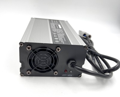 Зарядное устройство 84В 10A (20S Li-Ion) DL-900W-72