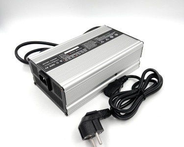 Зарядное устройство 54,6В 10A (13S Li-Ion) DL-600W-48