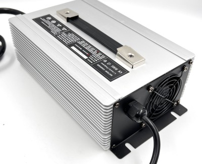 Зарядное устройство 54,75B 30A (15S LiFePO4) DL-2000W