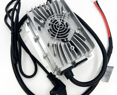 Зарядное устройство 29,4В 15A (7S Li-Ion ) LFC7-29415