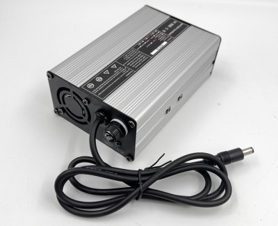 Зарядное устройство 42В 3A (10S Li-Ion) DL-120W-36