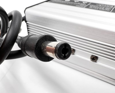 Зарядное устройство 42В 3A (10S Li-Ion) DL-120W-36