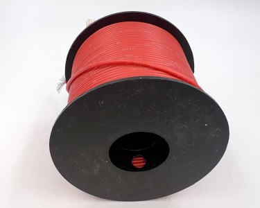 На катушке Медный провод 18AWG 75м 0,75 кв.мм (150*0,08мм) (красный,, UL3135) LFW-18B в мягкой силиконовой изоляции
