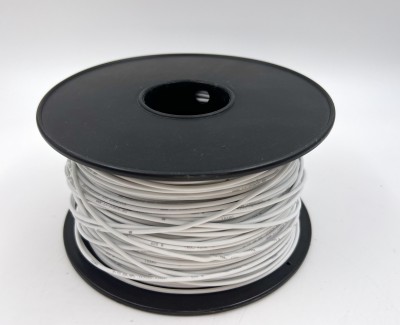 На катушке Медный провод 18AWG 200м 0,75 кв.мм (150*0,08мм) (белый, UL3135) LFW-18B в мягкой силиконовой изоляции