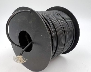 На катушке Медный провод 17AWG 100м 1,0 кв.мм (210*0,08мм) (черный, UL3135) LFW-17B в мягкой силиконовой изоляции