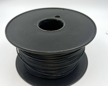 На катушке Медный провод 18AWG 200м 0,75 кв.мм (150*0,08мм) (черный, UL3135) LFW-18B в мягкой силиконовой изоляции