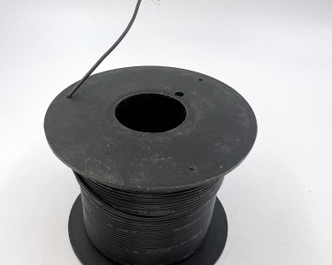 На катушке Медный провод 22AWG 100м 0,3 кв.мм (60*0,08мм) (черный, UL3135) LFW-22B в мягкой силиконовой изоляции