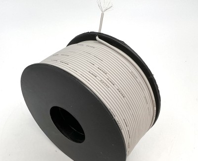 На катушке Медный провод 24AWG 100м 0,2 кв.мм (40*0,08мм) (серый, UL3135) LFW-24Gr в мягкой силиконовой изоляции