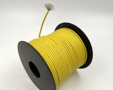 На катушке Медный провод 16AWG 75м 1,27 кв.мм (252*0,08мм) (желтый, UL3135) LFW-16Y в мягкой силиконовой изоляции