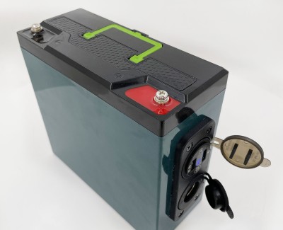 Аккумулятор 12В 30Ач V2 LF-1230-14719 (LiFePO4, 4S2P, c 2xUSB и прикуривателем, P)