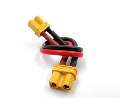 Удлинитель Amass XT30U-F -> XT30U-F с силиконовым проводом 18AWG, 100мм
