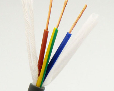 3*0,2 мм² AVVR Тройной медный провод в ПВХ изоляции с предохранительной оболочкой (чёрный)