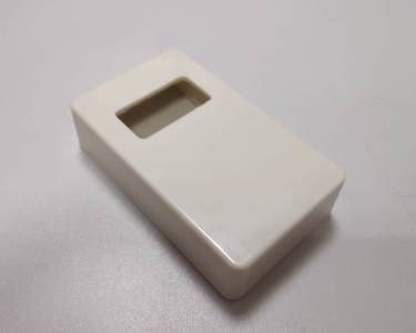 Корпус пластиковый A64 (85*50*21 мм, белый) с вырезом под экран