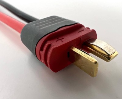 Разъем питания T-plug-M с силиконовым проводом 14AWG 100мм