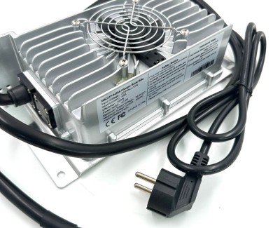 Зарядное устройство 54В 15А (15S LiFePO4) LFC7-4815A