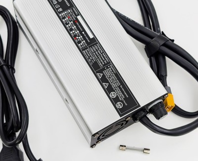 Зарядное устройство 14В 15А (5S LTO, XT60H-M) DL-300W