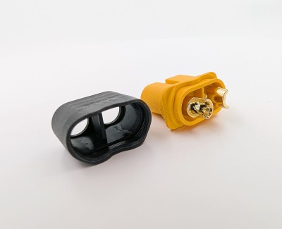 Разъем Amass XT60UH-F (вилка, 60А, желтый)