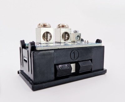 Цифровой вольтметр-амперметр DC 4.5V-30V (встроенный шунт 30А, красный-красный)